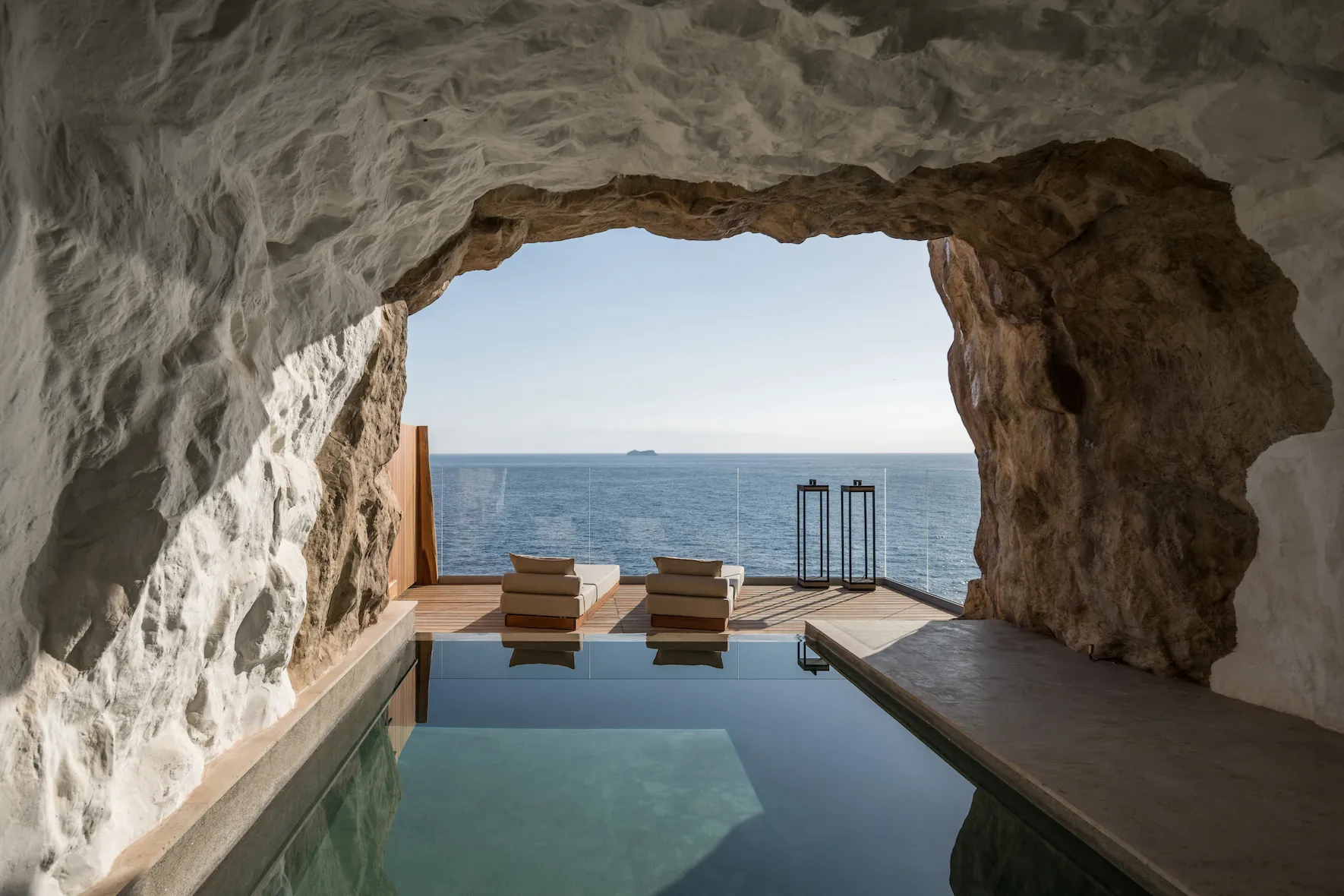 10 Must-Visit Wellness Retreats Around the World for Rejuvenation