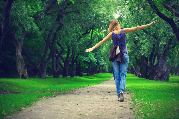 How Walking Outdoors Boosts Your Mood and Focus