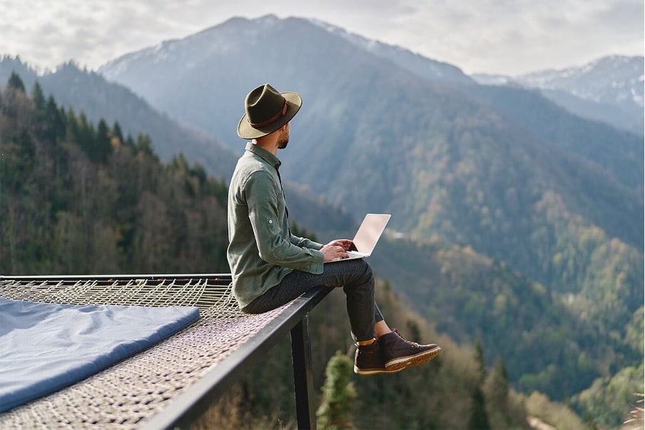 How Digital Nomadism Is Evolving in 2025: