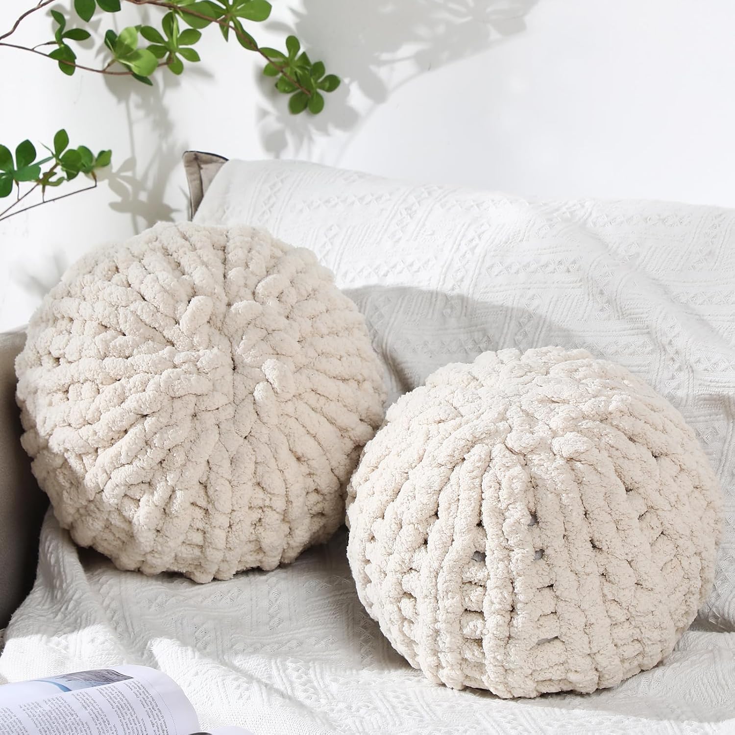 The Importance of Pillows in Interior Decoration